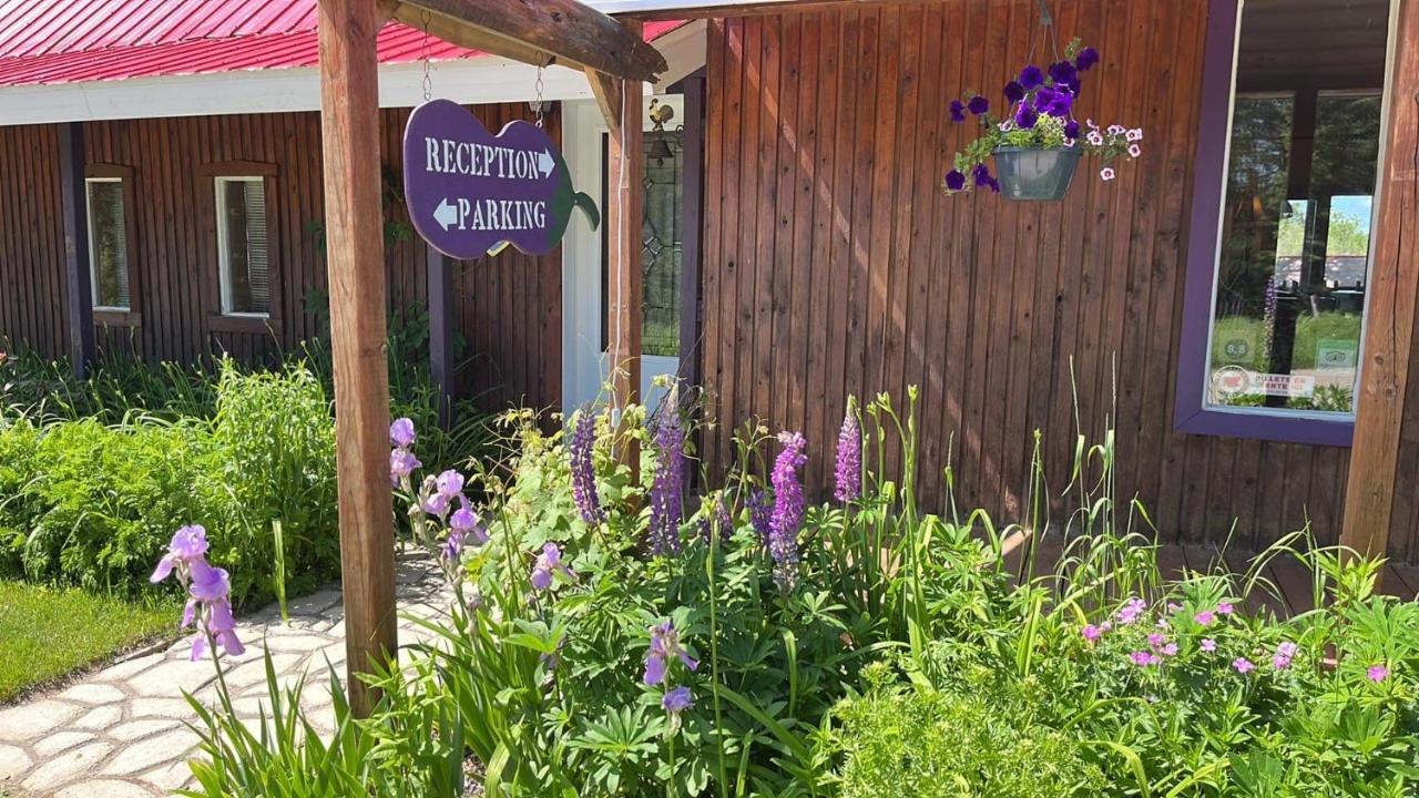 L'Aubergine Hotel Saint Hilarion Exterior photo